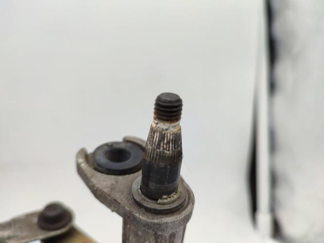 Moteur essuie glace avant AUDI