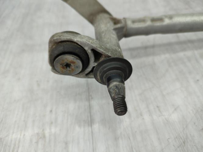 Moteur essuie glace avant VOLKSWAGEN GOLF 6 Diesel