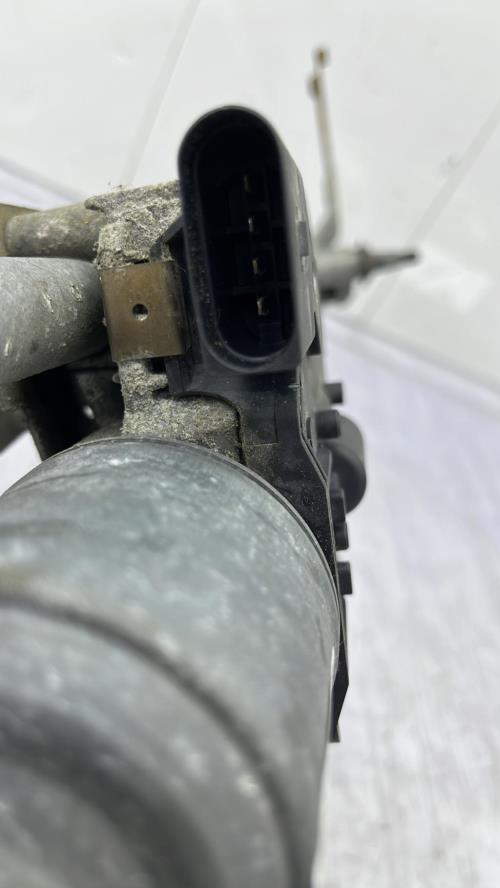 Moteur essuie glace avant VOLKSWAGEN GOLF 6 Diesel