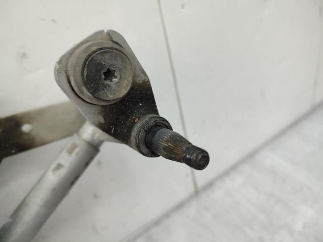 Moteur essuie glace avant VOLKSWAGEN PASSAT 5 BREAK Diesel