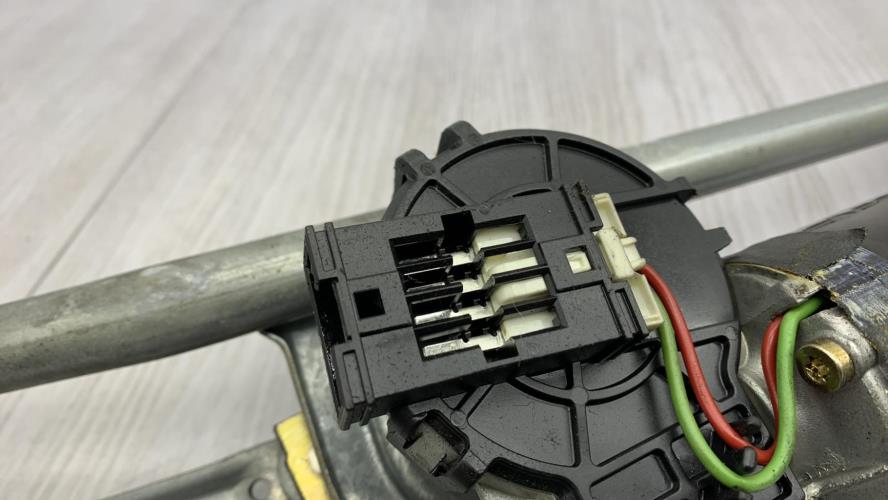 Moteur essuie glace avant BMW SERIE 3 E46 TOURING PHASE 1 BREAK Diesel