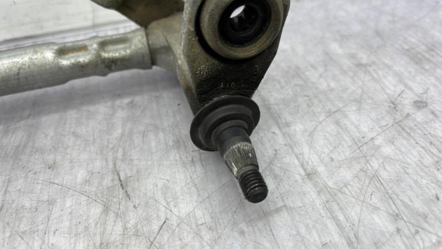 Moteur essuie glace avant VOLKSWAGEN POLO 5 PHASE 1 Essence