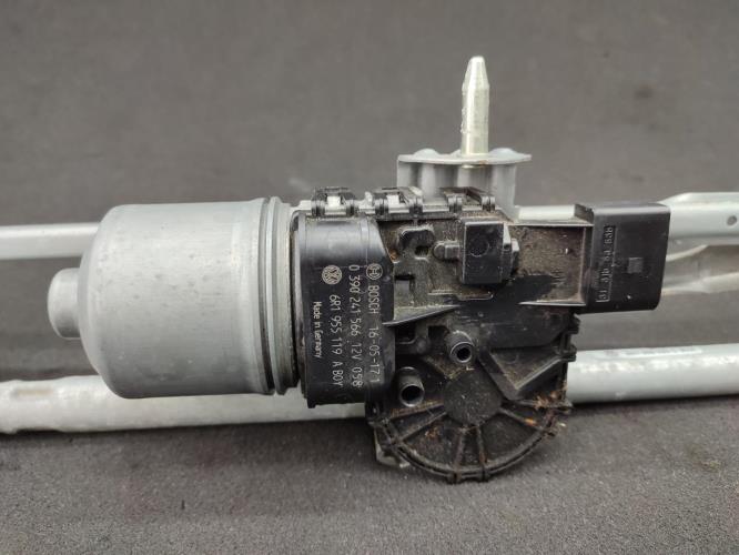 Moteur essuie glace avant VOLKSWAGEN POLO 5 PHASE 2 Essence