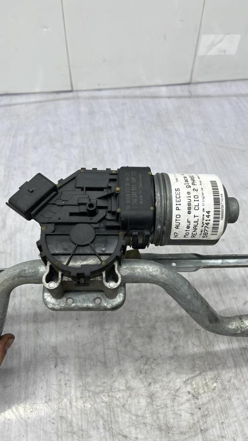 Moteur essuie glace avant RENAULT CLIO 2 PHASE 1 Essence