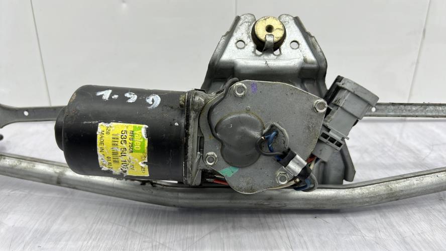 Moteur essuie glace avant RENAULT CLIO 2 PHASE 2 Diesel