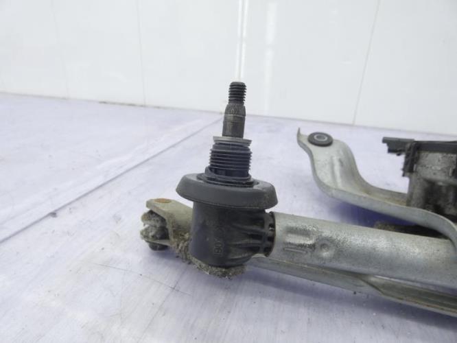 Moteur essuie glace avant DACIA SANDERO 1 Essence/GPL