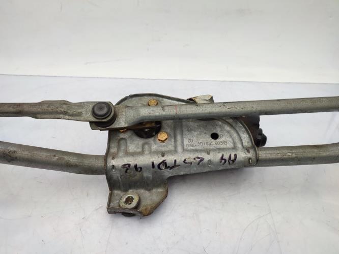 Moteur essuie glace avant AUDI A4 1 PHASE 1 Diesel