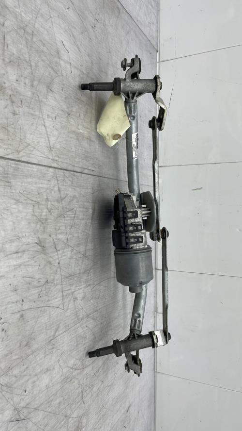 Moteur essuie glace avant PEUGEOT 2008 1 PHASE 1 Diesel