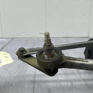 Moteur essuie glace avant FORD FIESTA 3 PHASE 1 Essence