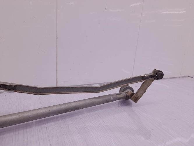 Moteur essuie glace avant RENAULT R5