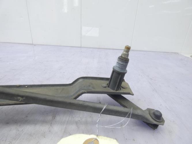 Moteur essuie glace avant VOLKSWAGEN GOLF 2