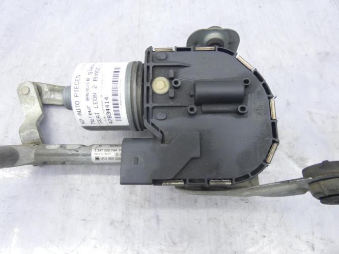 Moteur essuie glace avant droit SEAT LEON 2 PHASE 1 Diesel