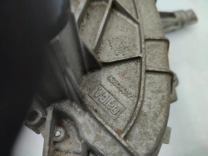 Moteur essuie glace avant gauche CITROEN C4 PICASSO 1 Diesel