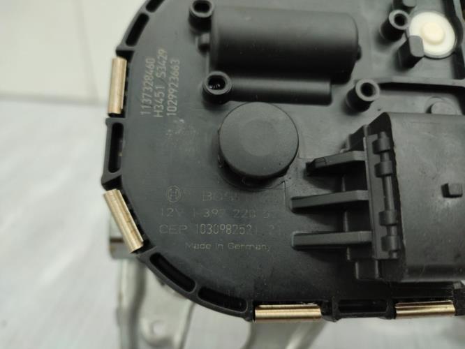 Moteur essuie glace avant gauche PEUGEOT 5008 1 PHASE 1 Diesel