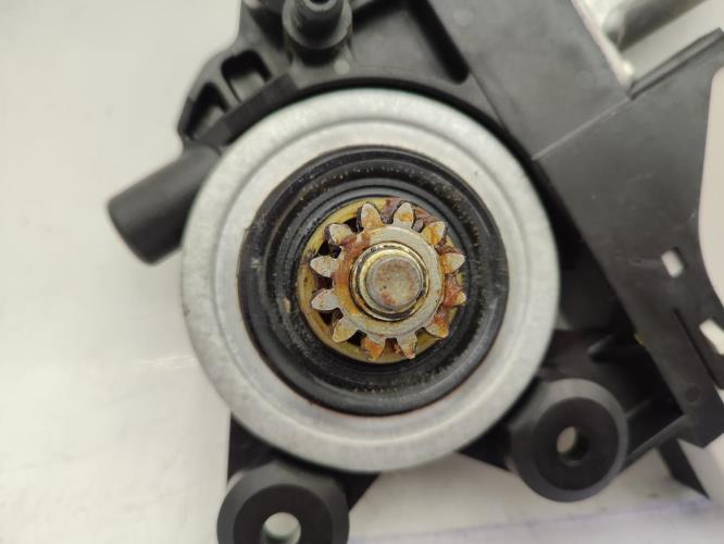 Moteur leve vitre arriere gauche RENAULT SCENIC 3 PHASE 1 Diesel