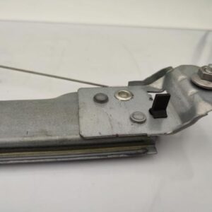 Moteur leve vitre avant droit RENAULT CLIO 4 PHASE 2