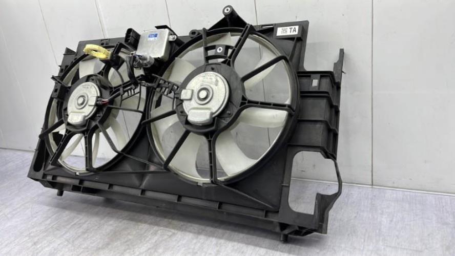 Moto ventilateur radiateur TOYOTA AURIS 2 PHASE 2 Essence