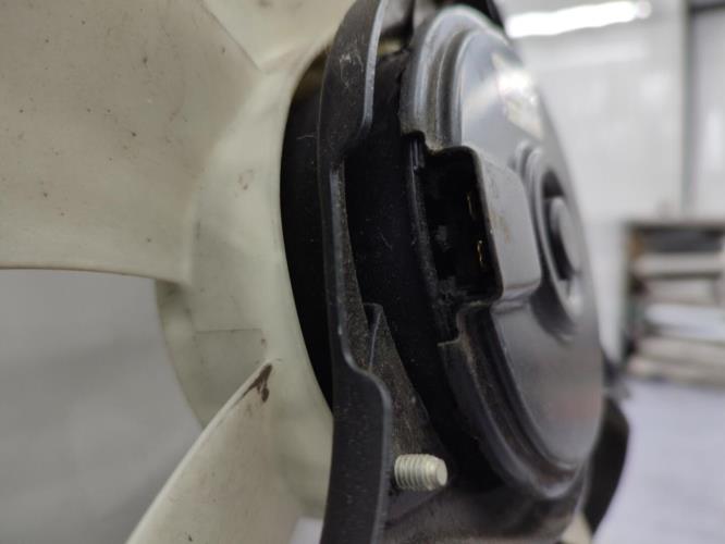 Moto ventilateur radiateur NISSAN PIXO Essence