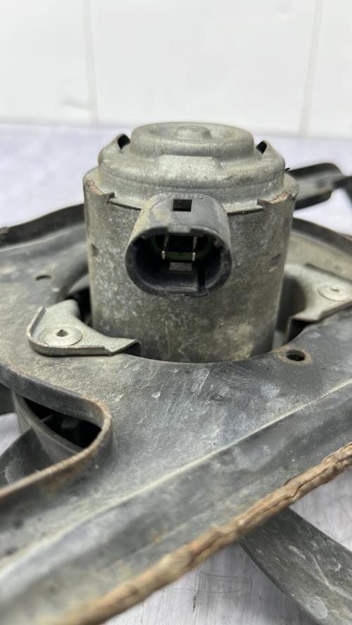 Moto ventilateur radiateur RENAULT CLIO 2 PHASE 1 Essence