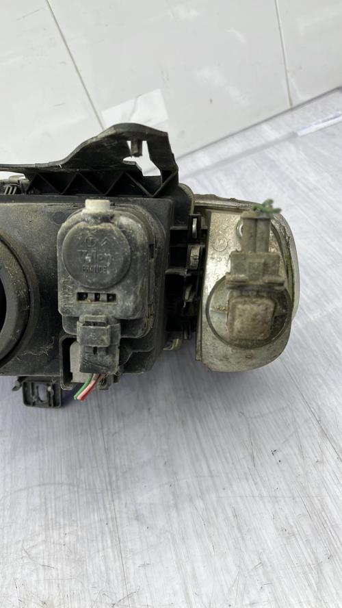 Optique avant principal droit (feux)(phare) CITROEN SAXO PHASE 1 Essence