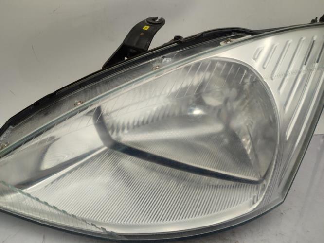 Optique avant principal gauche (feux)(phare) FORD FOCUS 1 BREAK Diesel