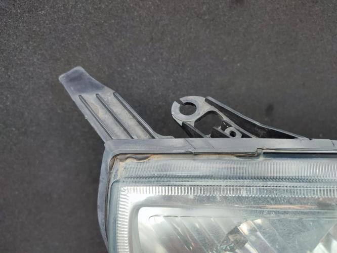 Optique avant principal droit (feux)(phare) FORD FIESTA 5 PHASE 1 Diesel