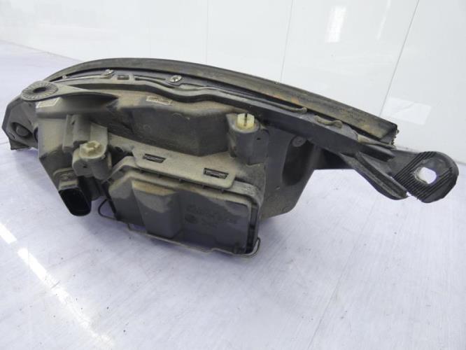 Optique avant principal droit (feux)(phare) FORD FOCUS 1 Essence