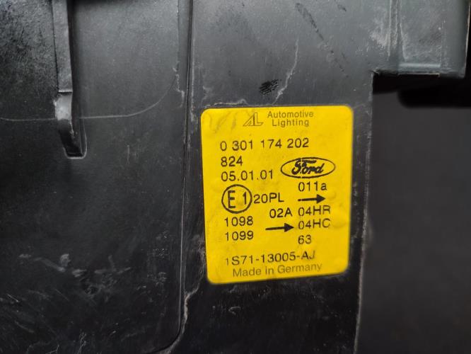 Optique avant principal droit (feux)(phare) FORD MONDEO 2 Essence