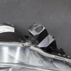 Optique avant principal droit (feux)(phare) FORD MONDEO 2 Diesel
