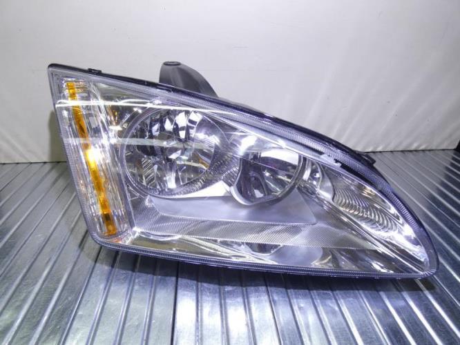 Optique avant principal droit (feux)(phare) FORD FOCUS 2 PHASE 1 BREAK Diesel