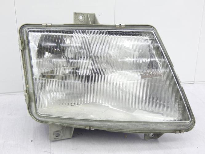 Optique avant principal droit (feux)(phare) MERCEDES VITO 638 Diesel