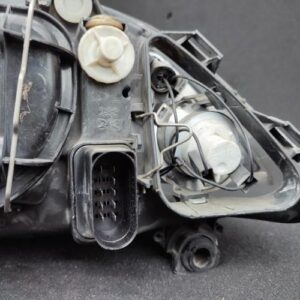 Optique avant principal droit (feux)(phare) SEAT CORDOBA 2 Diesel