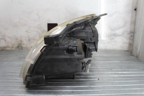 Optique avant principal droit (feux)(phare) TOYOTA AVENSIS 2 PHASE 1 Diesel