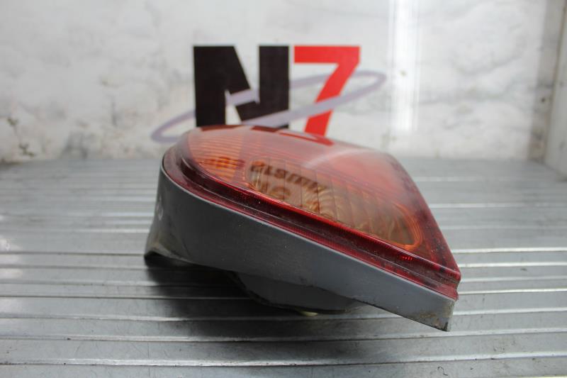 Feu arriere principal droit (feux) TOYOTA YARIS 1 PHASE 2 Essence