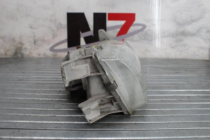 Optique avant principal droit (feux)(phare) HYUNDAI PONY 3 Essence