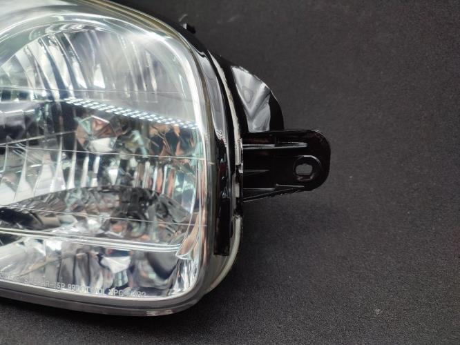 Optique avant principal droit (feux)(phare) HYUNDAI SANTA FE 1 Diesel