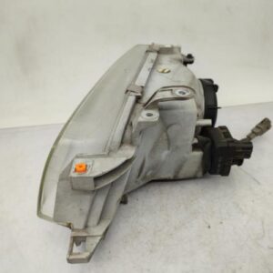 Optique avant principal droit (feux)(phare) TOYOTA CARINA 3 Diesel