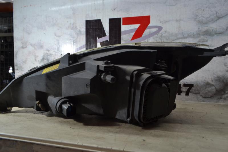 Optique avant principal droit (feux)(phare) FORD FOCUS 1 Diesel