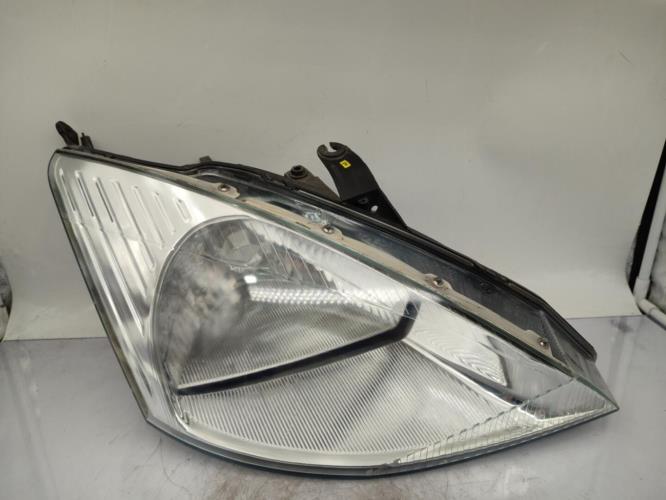 Optique avant principal droit (feux)(phare) FORD FOCUS 1 BREAK Diesel