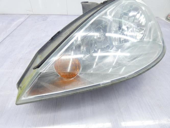 Optique avant principal gauche (feux)(phare) FORD FOCUS 1 Essence