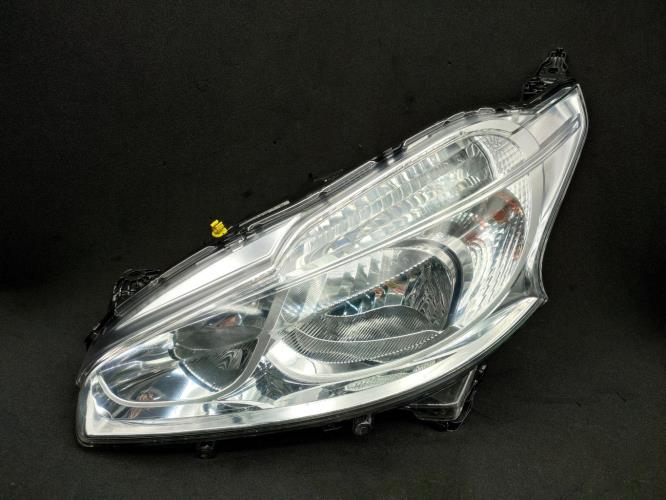 Optique avant principal gauche (feux)(phare) PEUGEOT 208 1 PHASE 1 Diesel