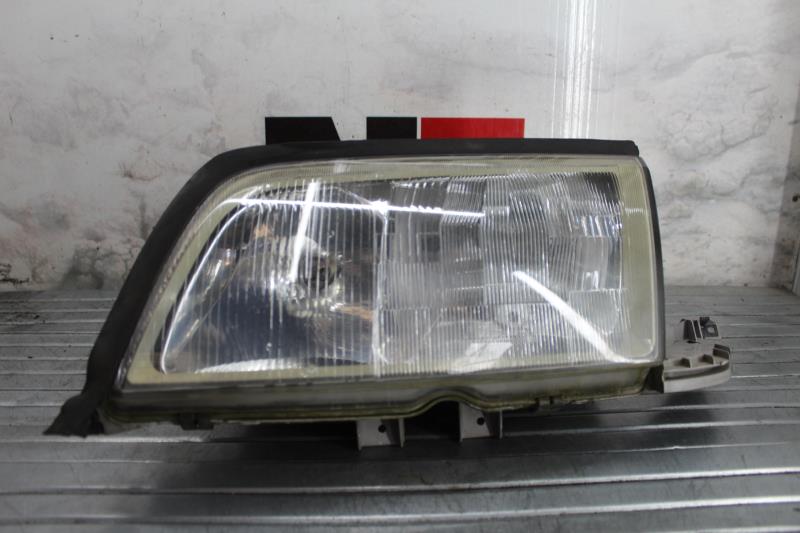Optique avant principal gauche (feux)(phare) MERCEDES CLASSE C 202 PHASE 1 Diesel