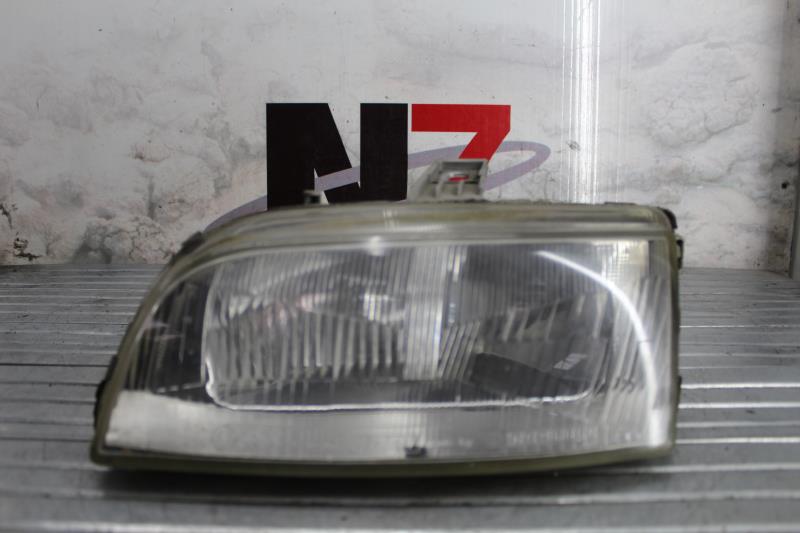 Optique avant principal gauche (feux)(phare) FIAT Essence