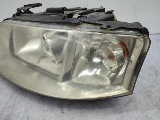 Optique avant principal gauche (feux)(phare) AUDI A6 2 PHASE 1 Diesel