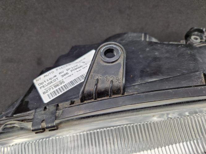 Optique avant principal gauche (feux)(phare) PEUGEOT 306 PHASE 1 Diesel