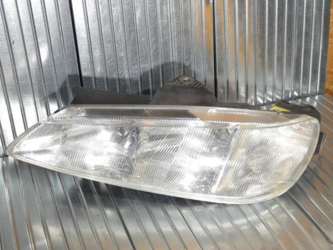 Optique avant principal gauche (feux)(phare) PEUGEOT 406 PHASE 1 Diesel