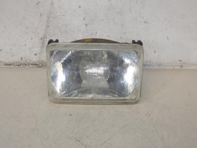 Optique avant principal gauche (feux)(phare) RENAULT R11