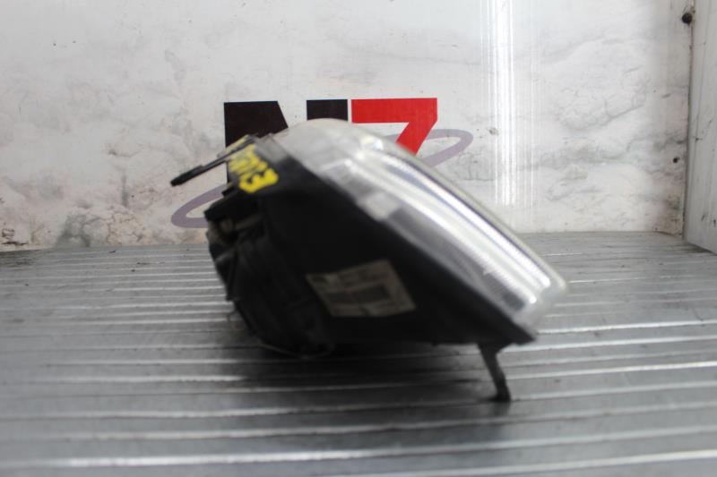 Optique avant principal gauche (feux)(phare) VOLKSWAGEN POLO 3 PHASE 2 Essence