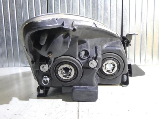 Optique avant principal gauche (feux)(phare) TOYOTA COROLLA VERSO 2 PHASE 1 Diesel