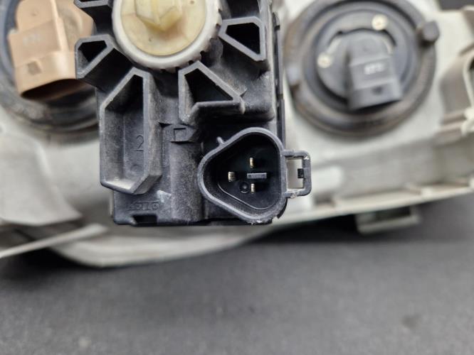 Optique avant principal gauche (feux)(phare) TOYOTA COROLLA VERSO 1 Essence